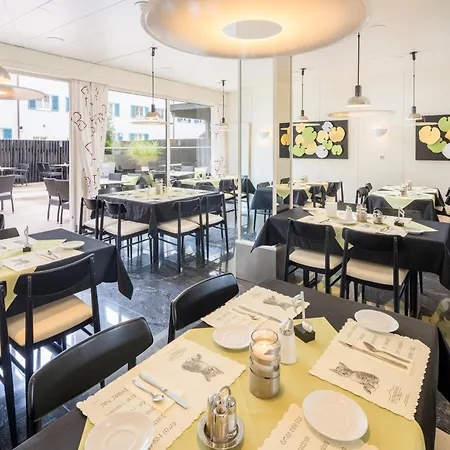 Hotel 4-länder-hotel Deutschmann 3*